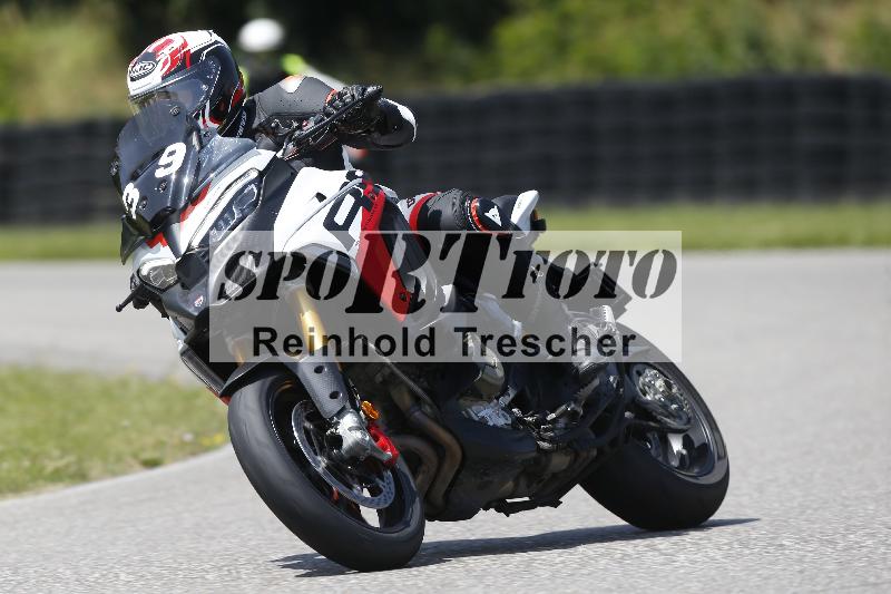 /27 12.06.2025 Ducati Schweiz Trackday Warmup  ADR/gruen-vert/39